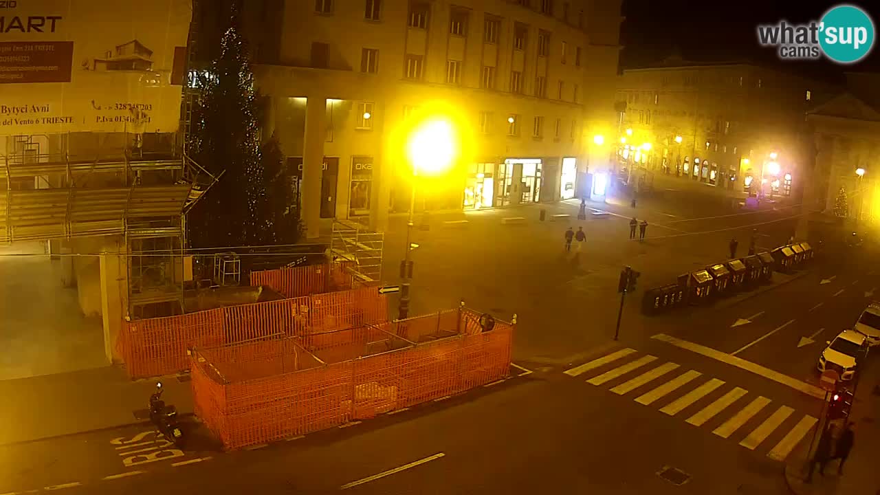 Trieste – Plaza de la Borsa webcam live