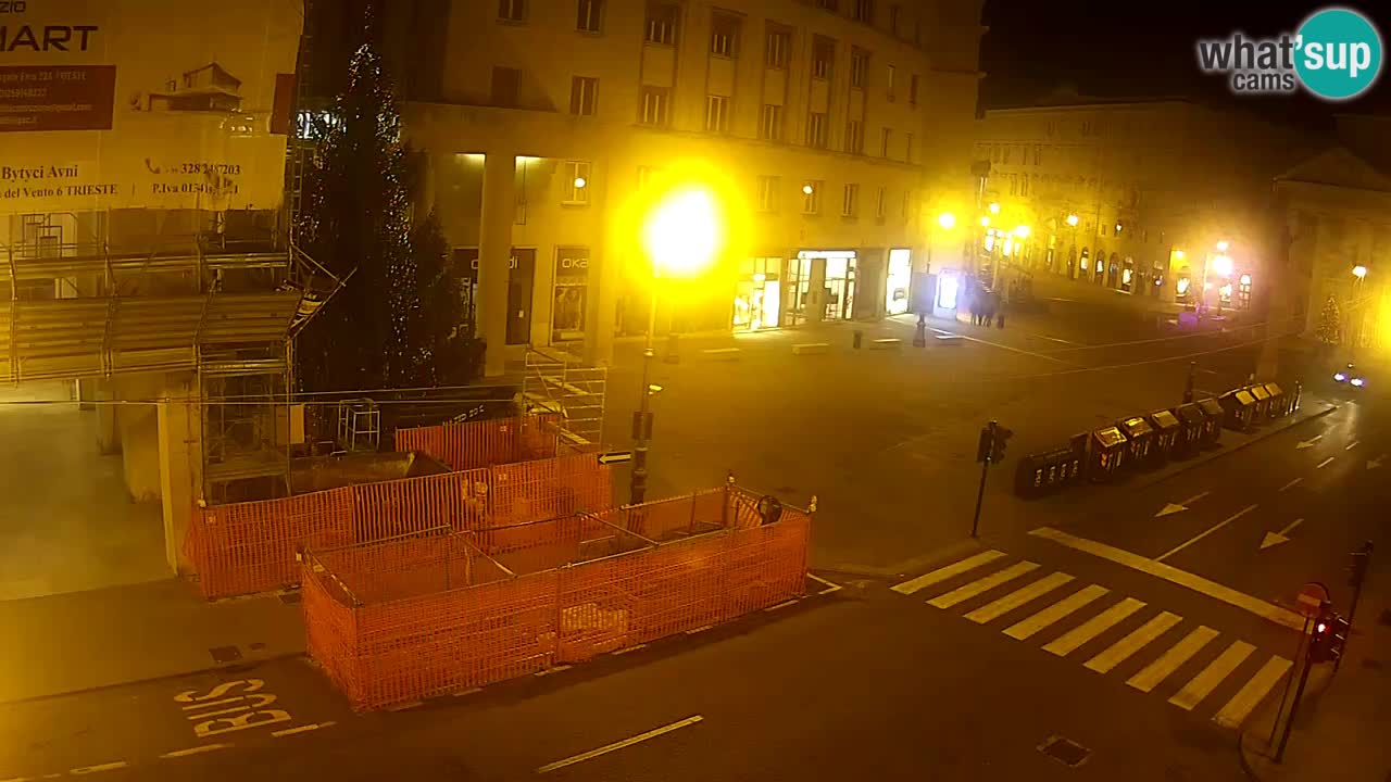 Trieste – Plaza de la Borsa webcam live