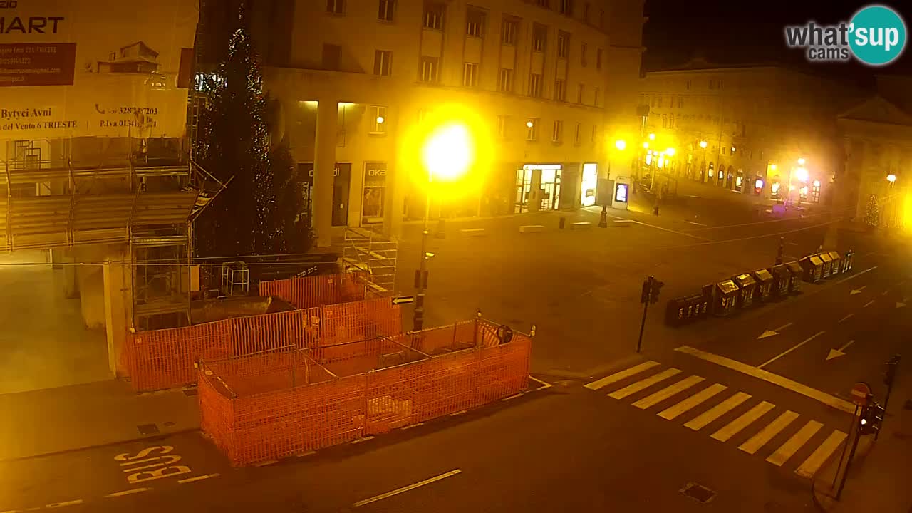 Trieste – Borsa square webcam live