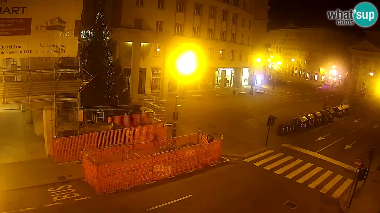 Trieste – Plaza de la Borsa webcam live