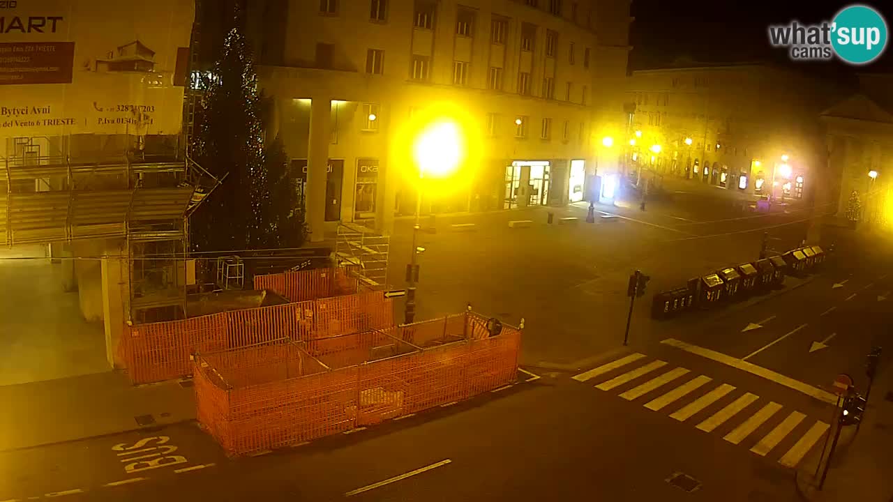 Trieste – Borsa square webcam live