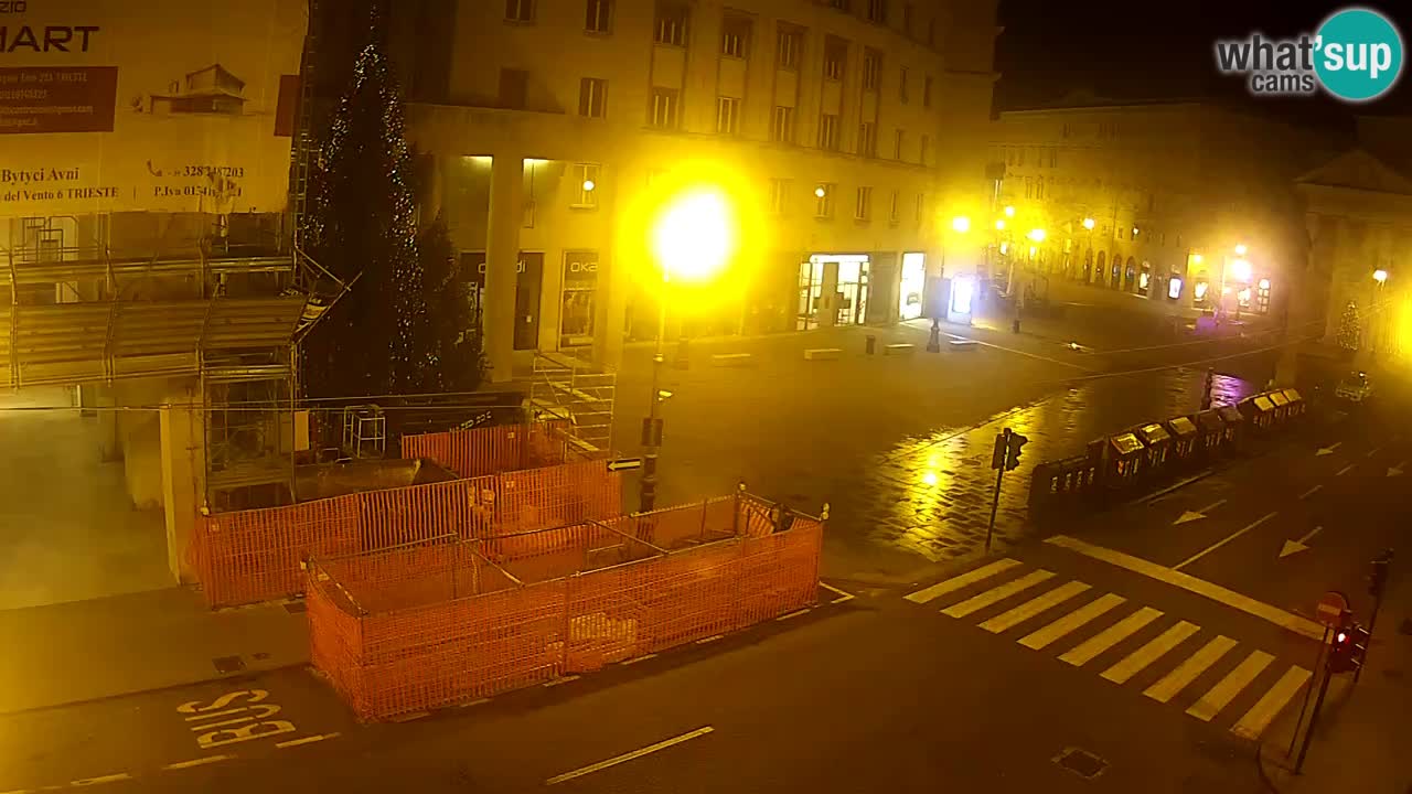 Trieste – Borsa square webcam live