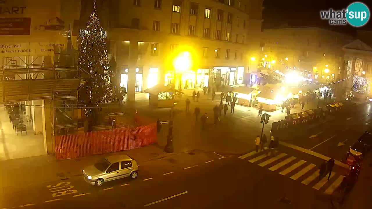 Trieste – Borsa square webcam live