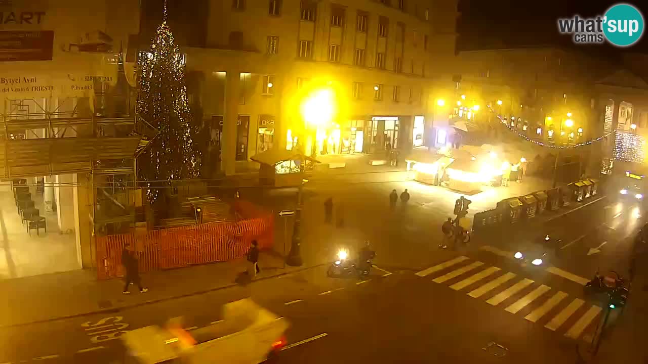 Trieste – Plaza de la Borsa webcam live