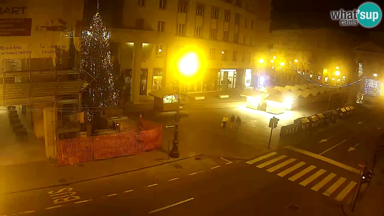 Trieste – Borsa square webcam live