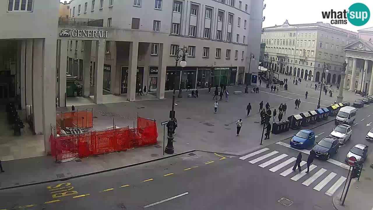 Trieste – Borsa square webcam live