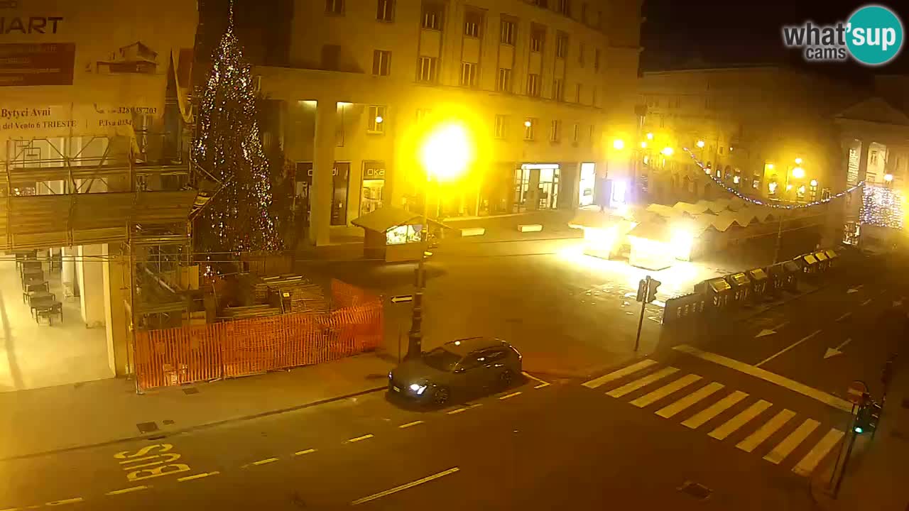 Trieste – Place de la Borsa webcam live