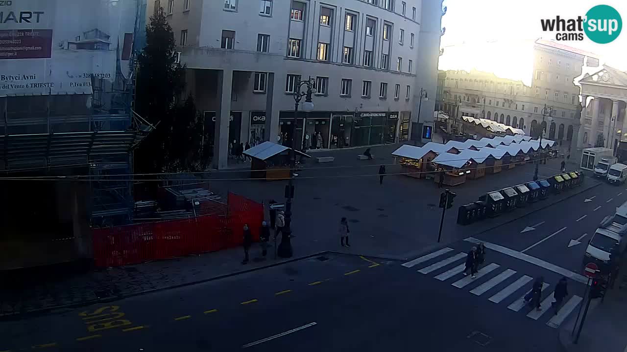 Trieste – Place de la Borsa webcam live