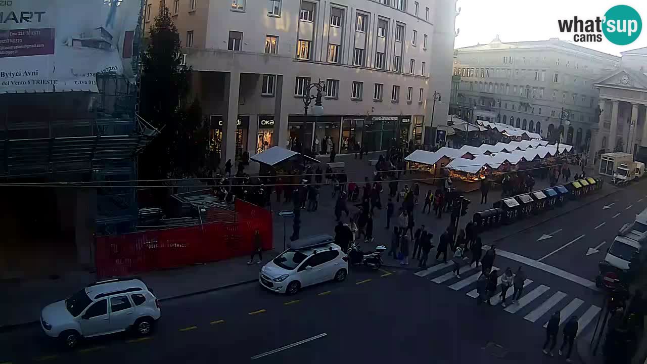 Trieste – Place de la Borsa webcam live