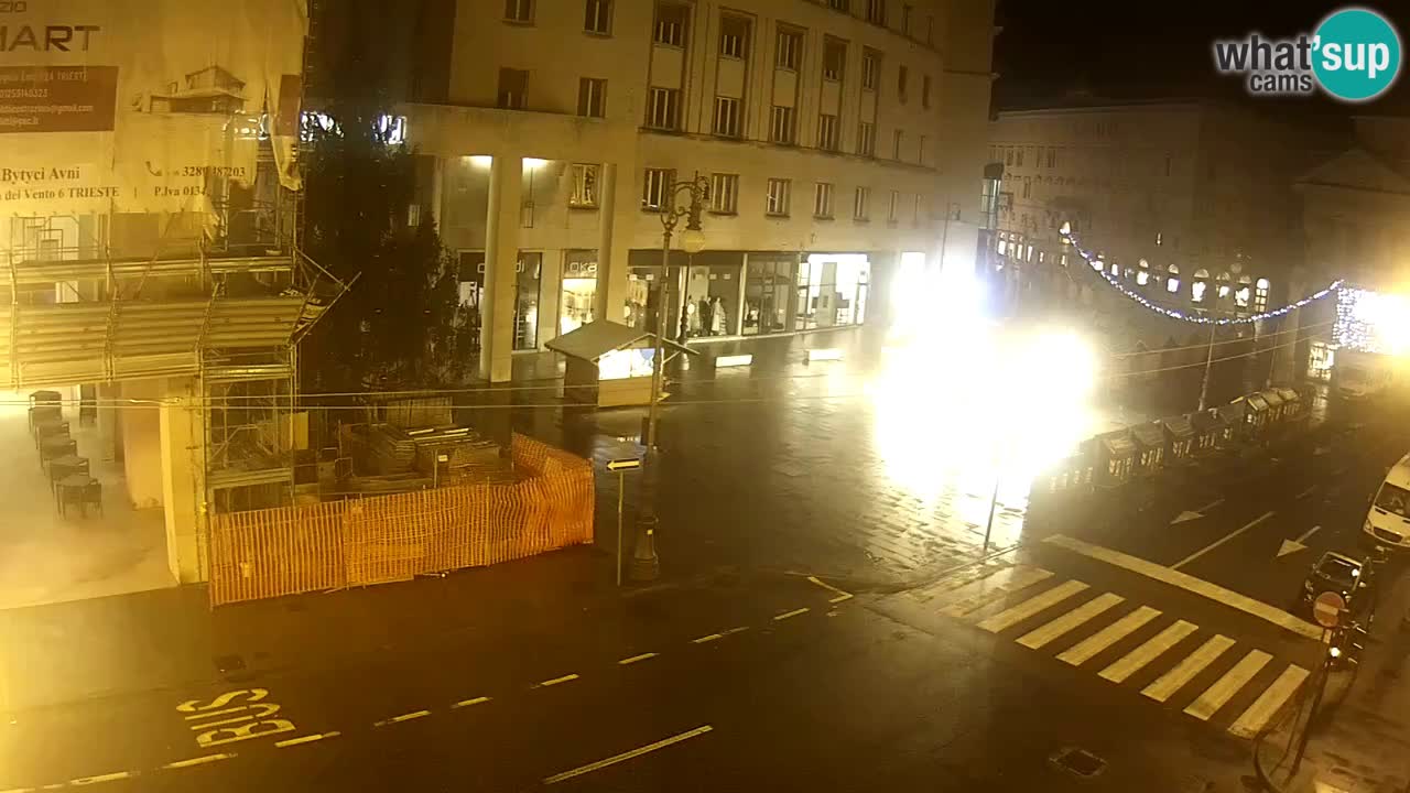 Trieste – Borsa square webcam live