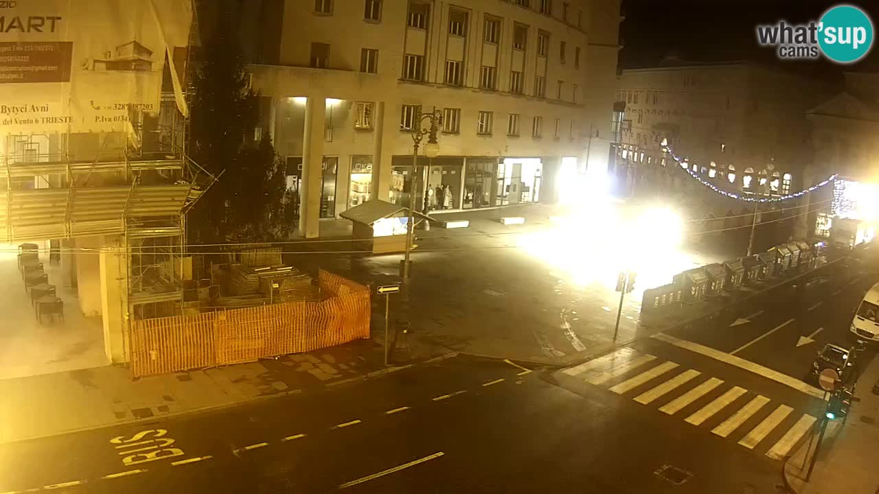 Trieste – Borsa square webcam live