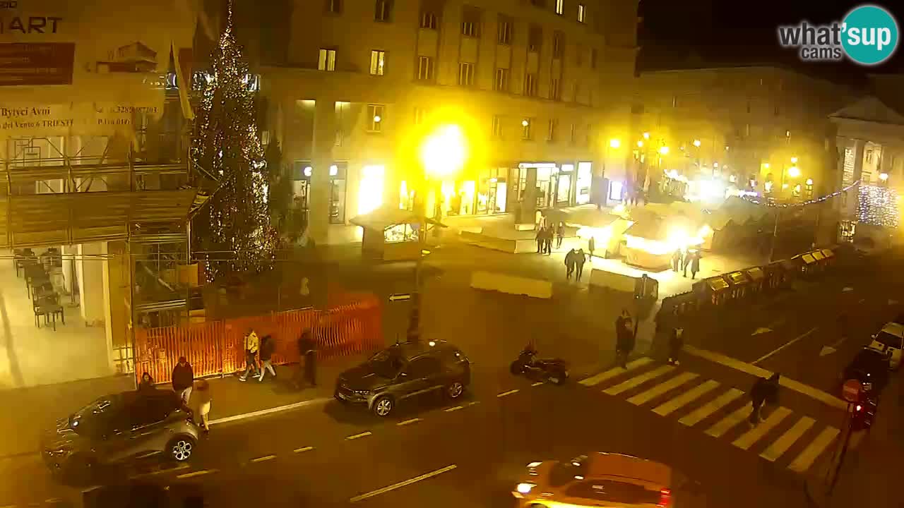 Trieste – Borsa square webcam live