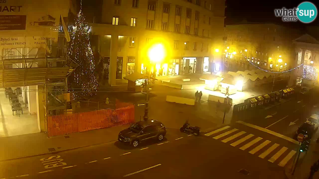 Trieste – Place de la Borsa webcam live