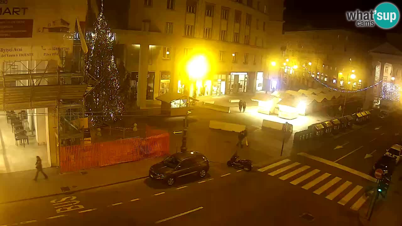 Trieste – Borsa square webcam live