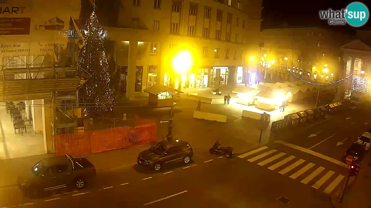 Trieste – Borsa square webcam live