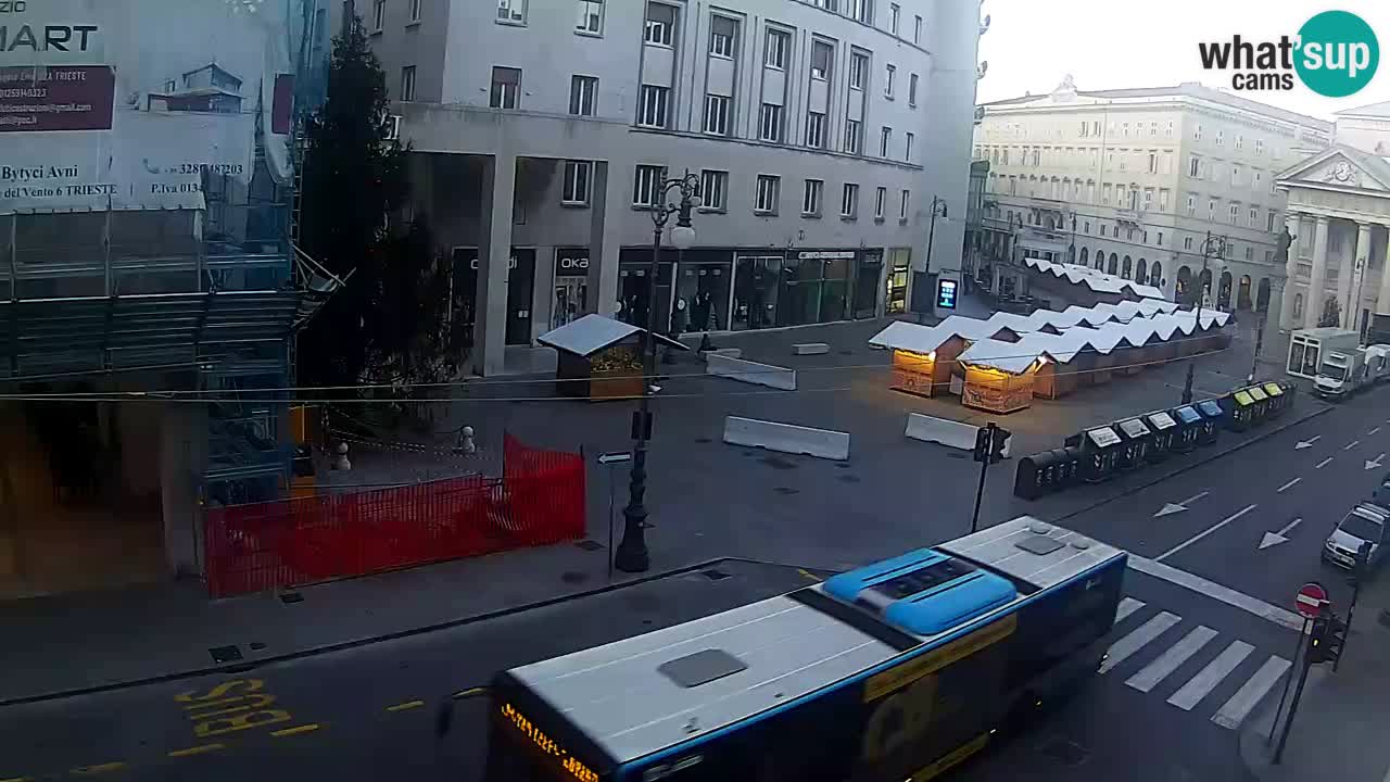 Trieste – Place de la Borsa webcam live