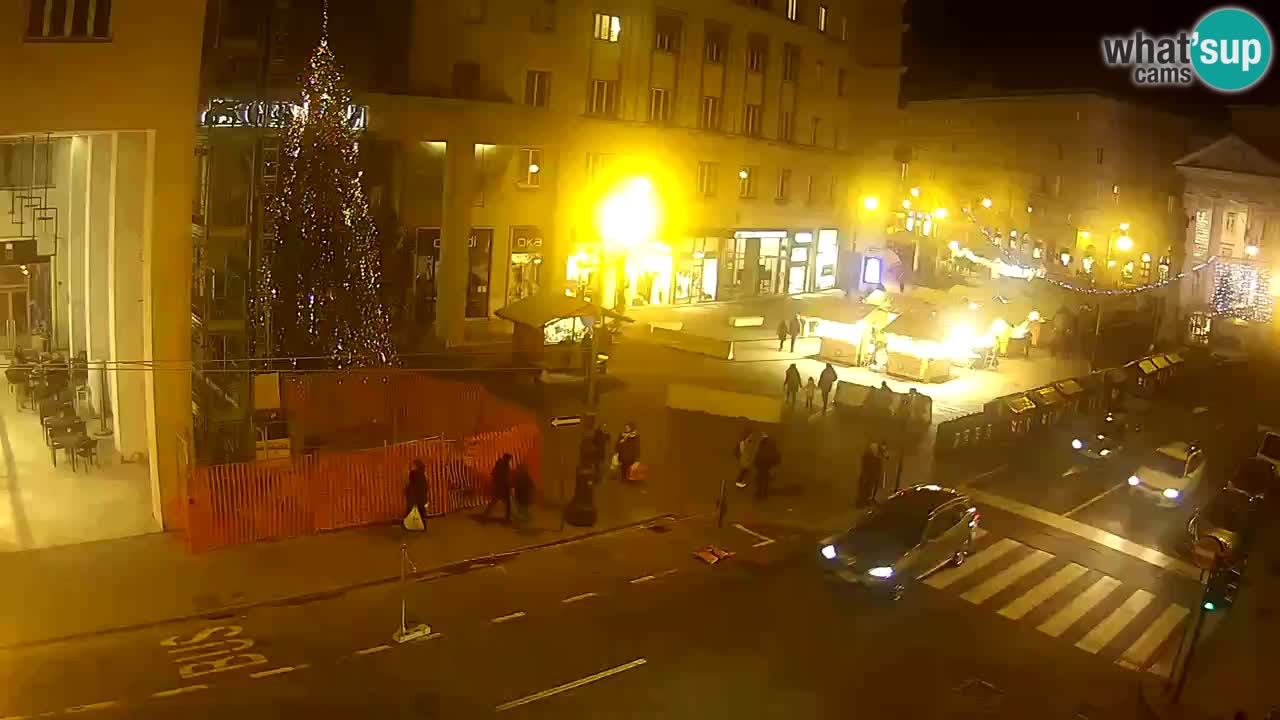 Trieste – Borsa square webcam live