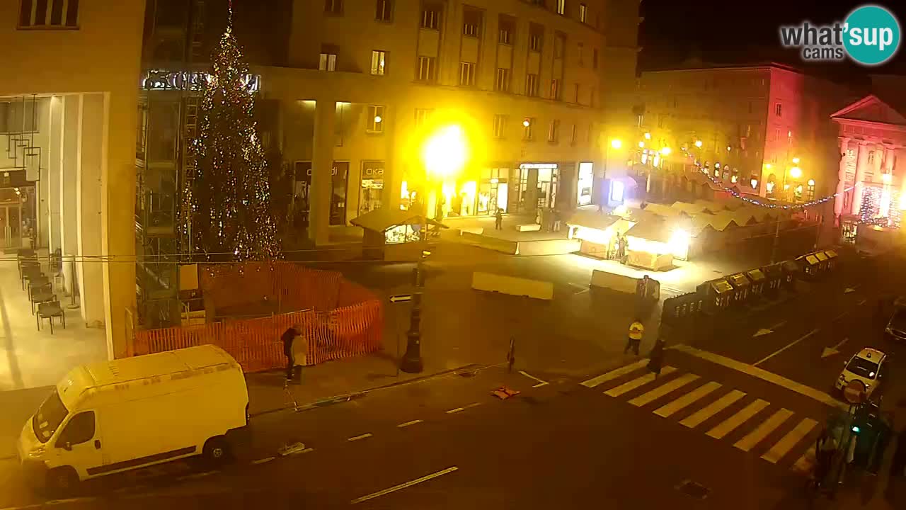 Trieste – Place de la Borsa webcam live