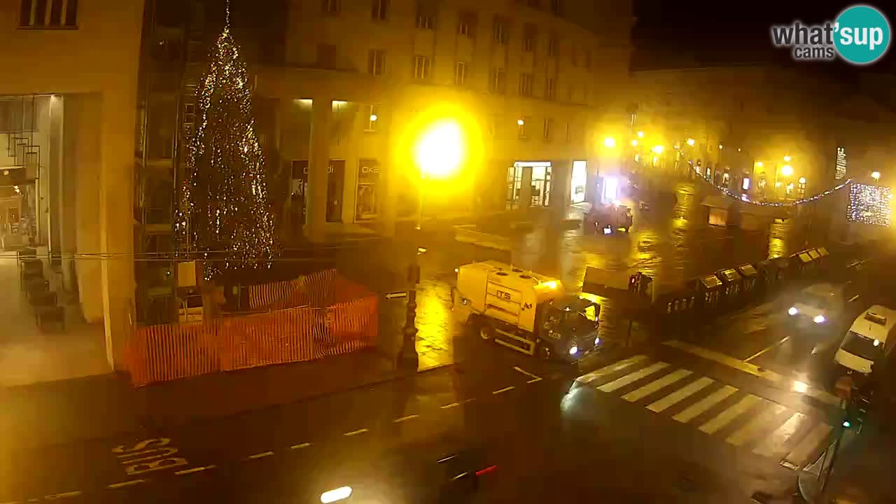 Trieste – Place de la Borsa webcam live