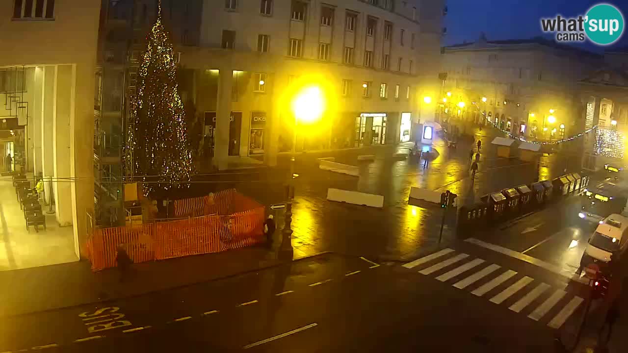 Trieste – Plaza de la Borsa webcam live