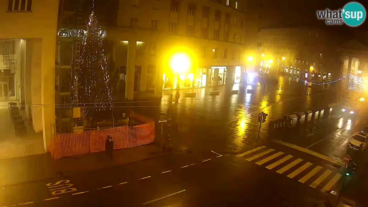 Trieste – Borsa square webcam live