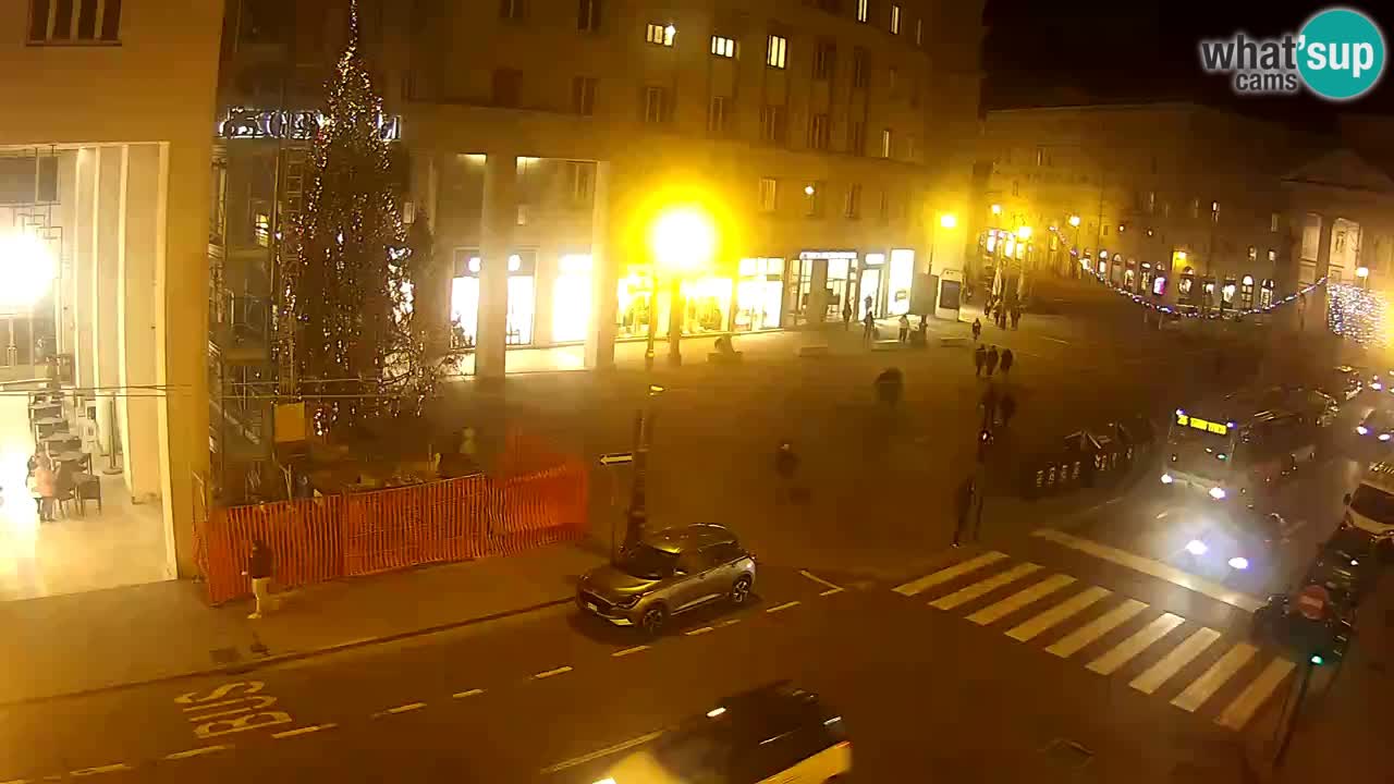 Trieste – Borsa square webcam live