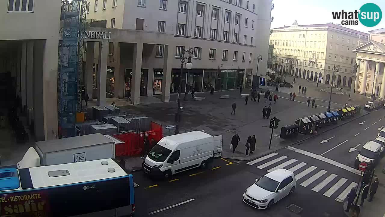 Trieste – Borsa square webcam live