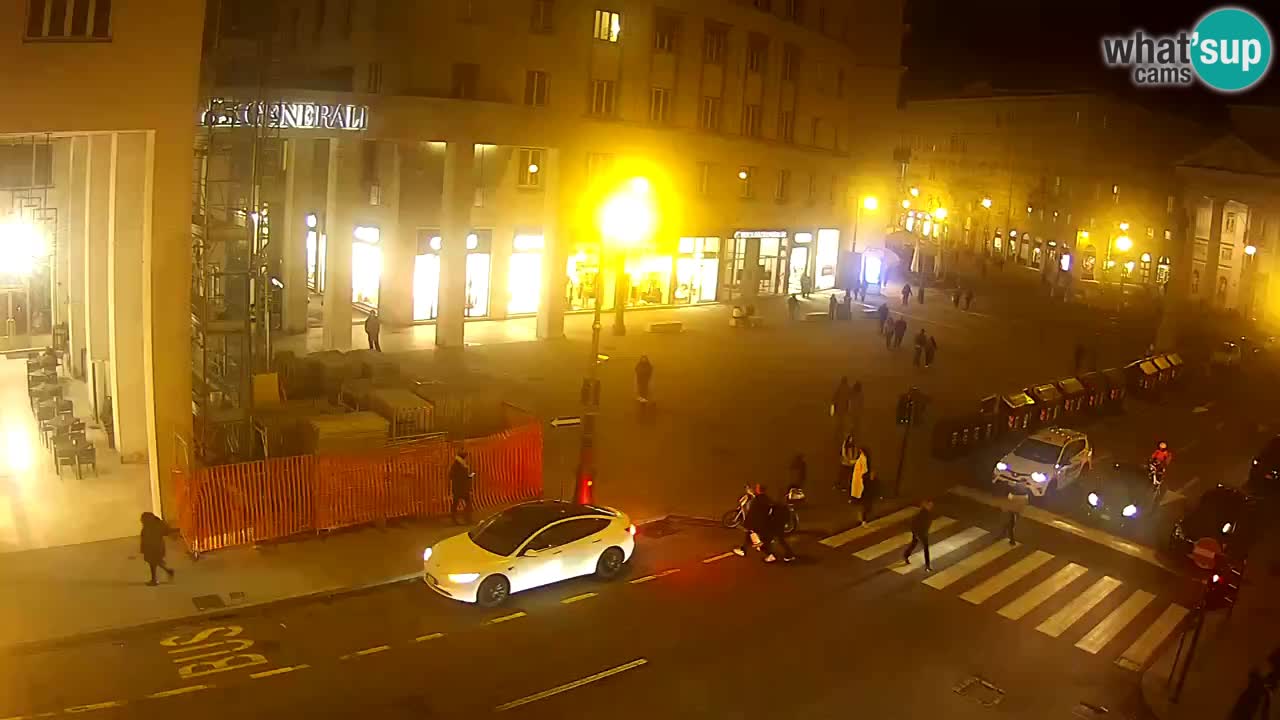 Trieste – Place de la Borsa webcam live