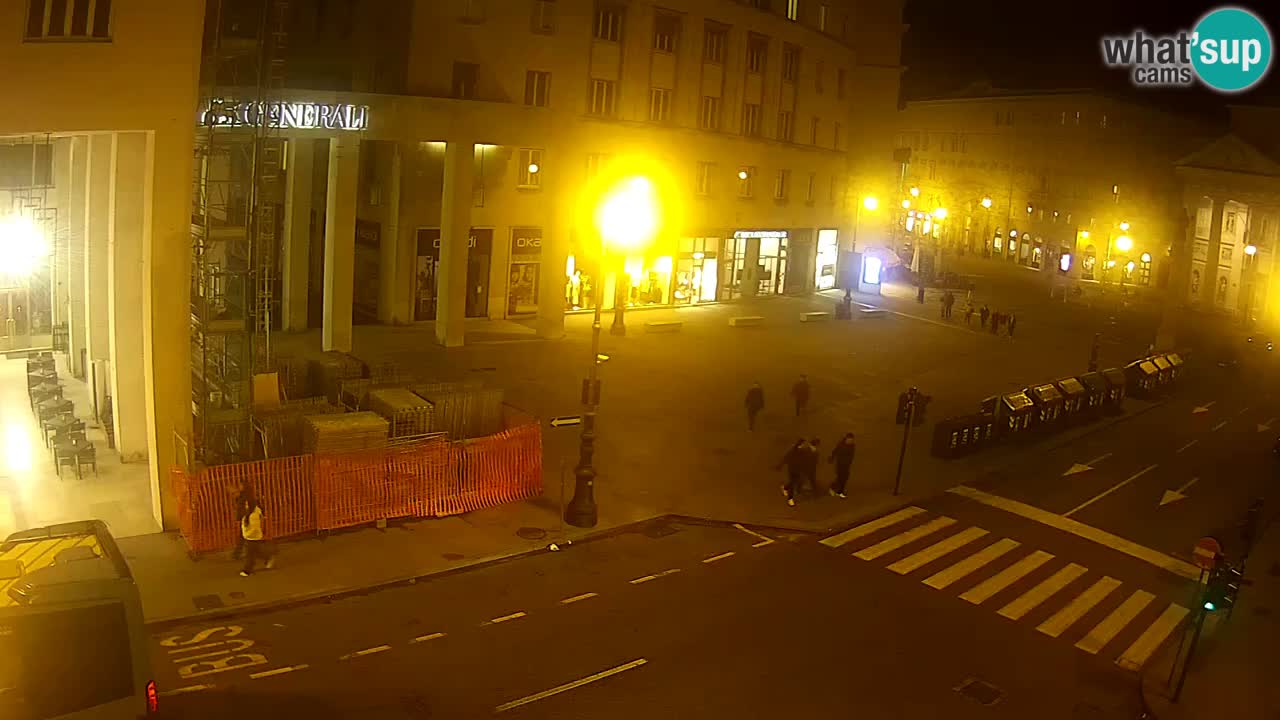 Trieste – Borsa square webcam live