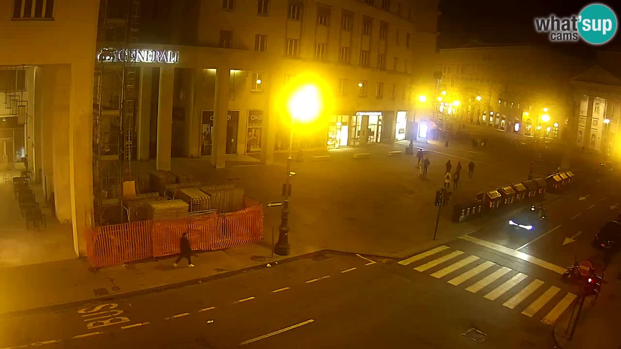 Trieste – Plaza de la Borsa webcam live