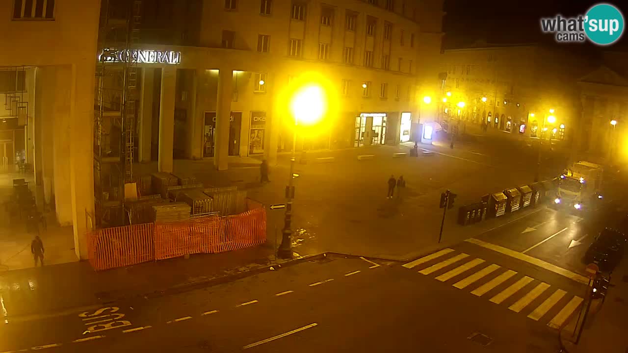 Trieste – Place de la Borsa webcam live