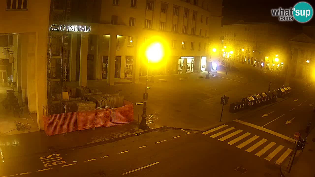 Trieste – Borsa square webcam live