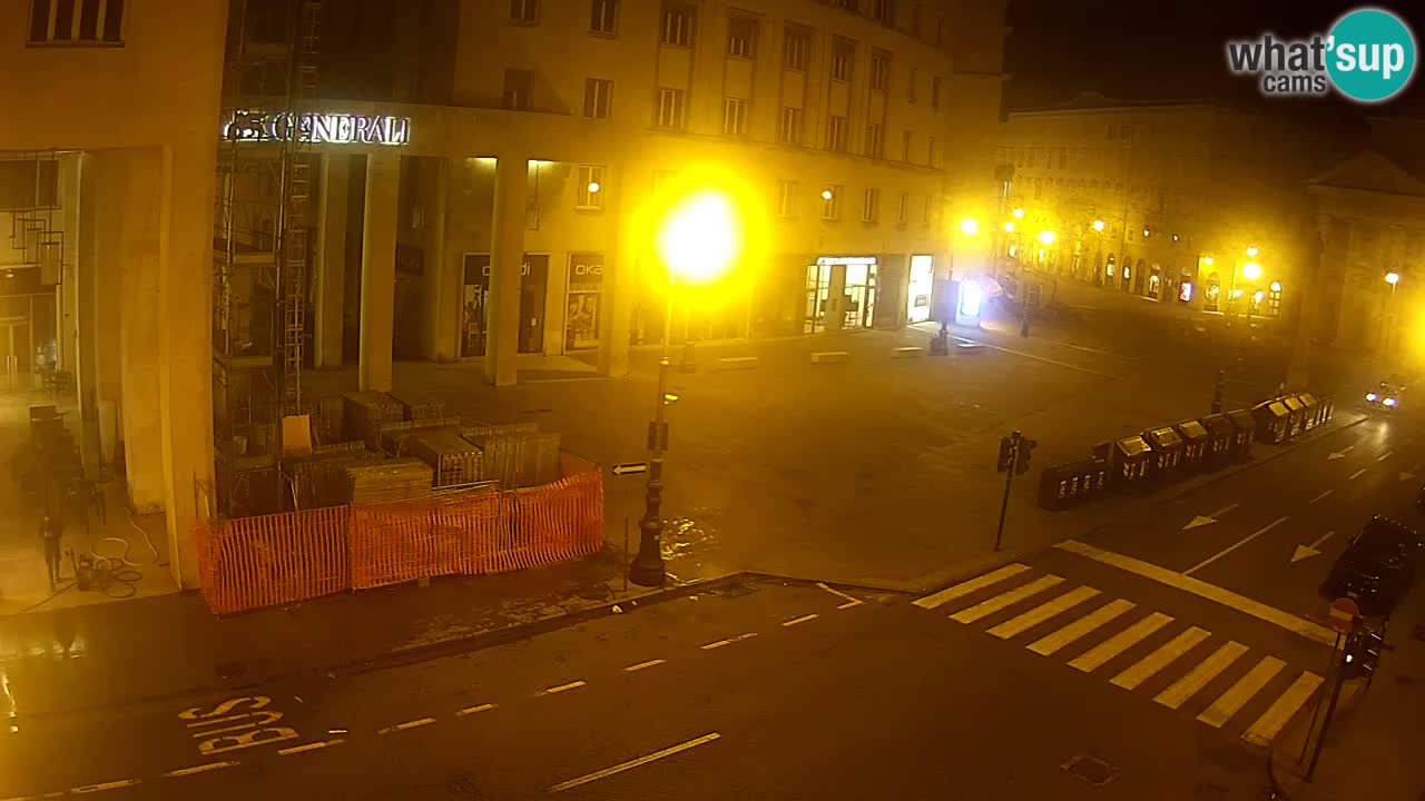 Trieste – Borsa square webcam live