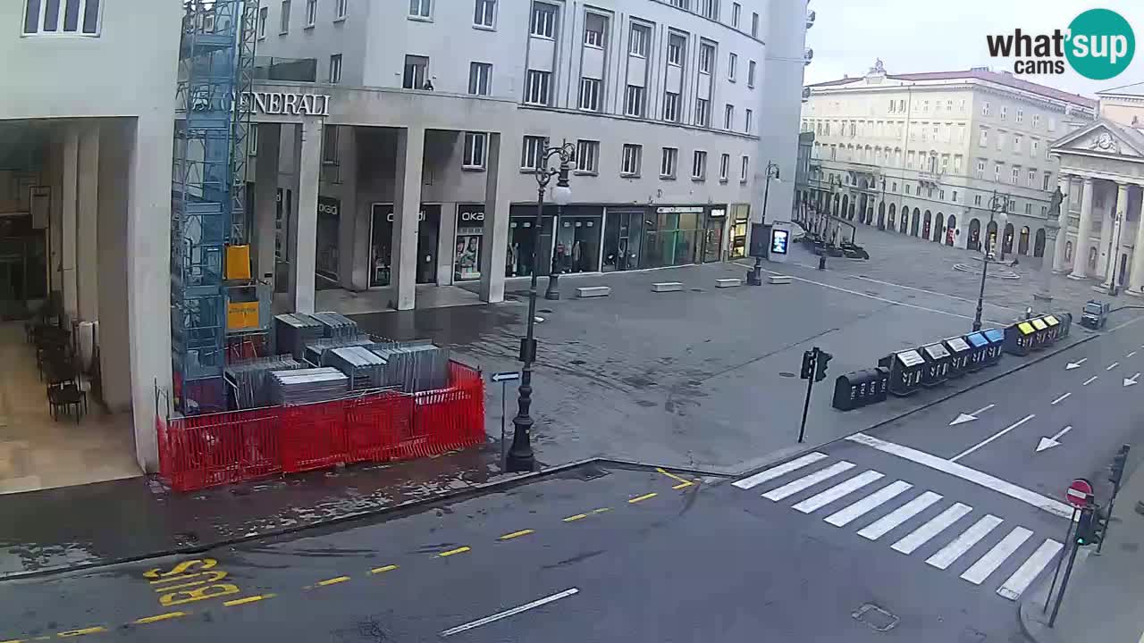 Trieste – Place de la Borsa webcam live