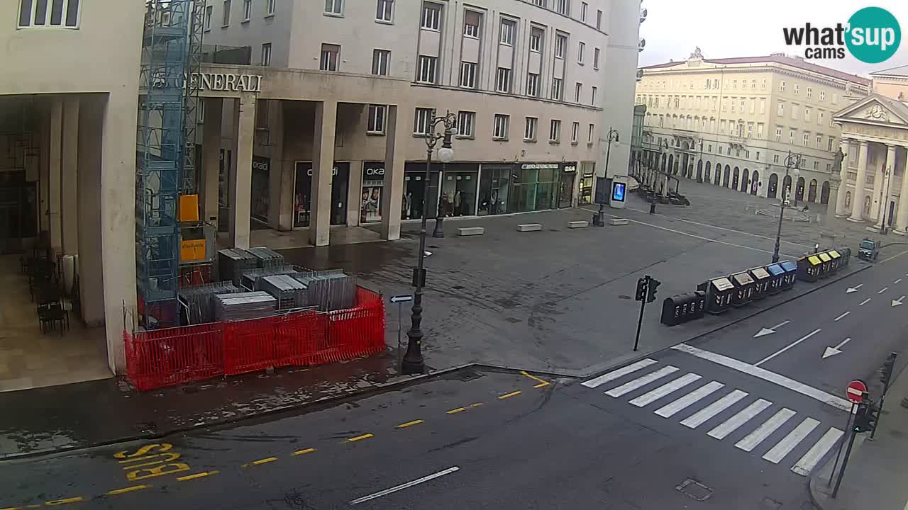 Trieste – Borsa square webcam live