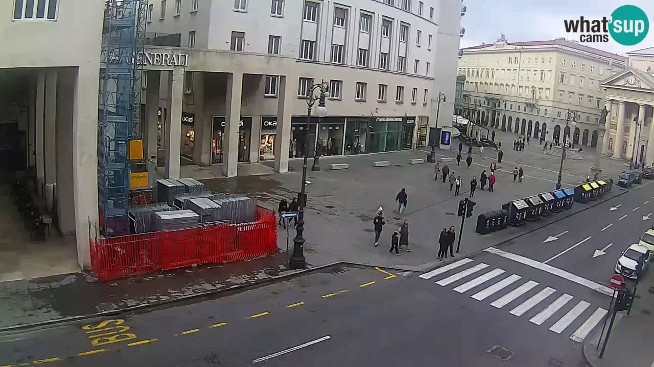 Trieste – Plaza de la Borsa webcam live