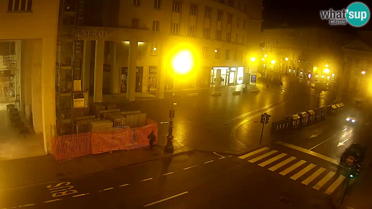 Trieste – Borsa square webcam live