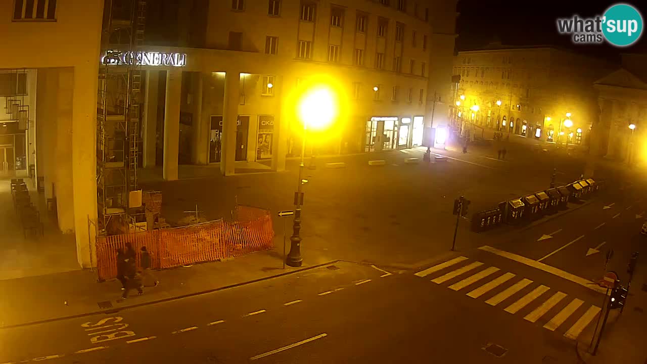 Trieste – Borsa square webcam live