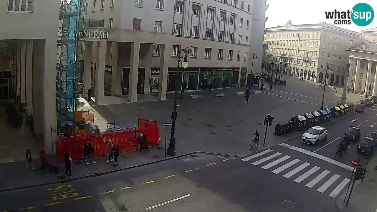 Trieste – Borsa square webcam live