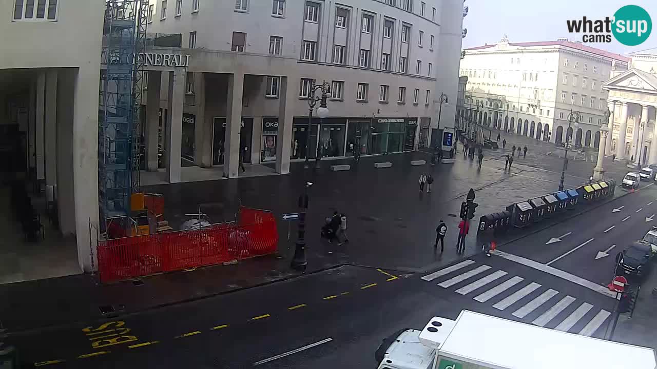 Trieste – Place de la Borsa webcam live