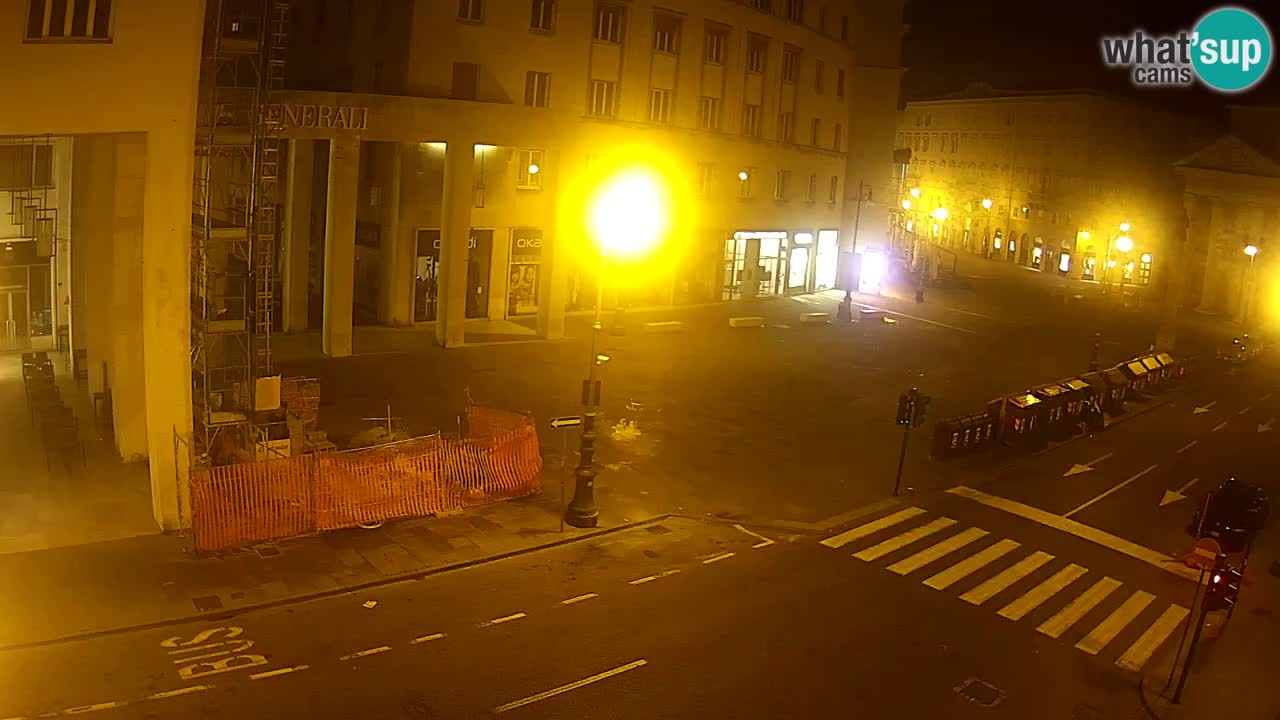 Trieste – Borsa square webcam live