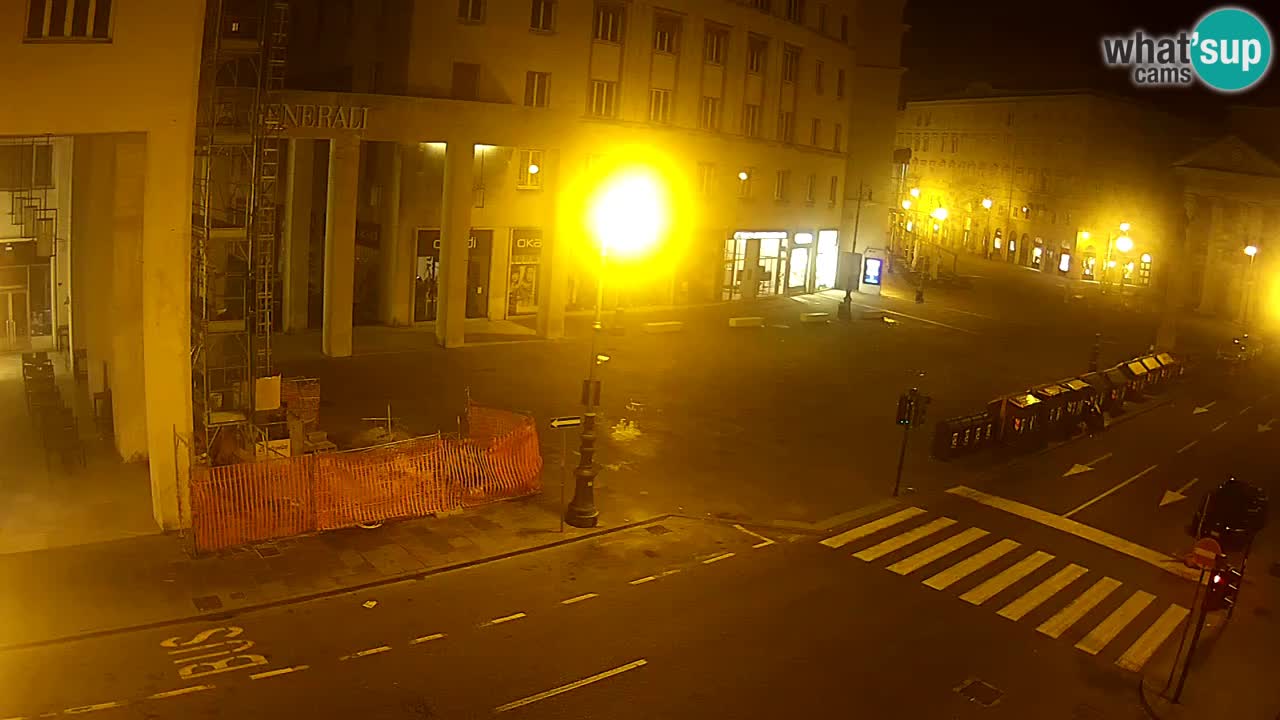 Trieste – Borsa square webcam live