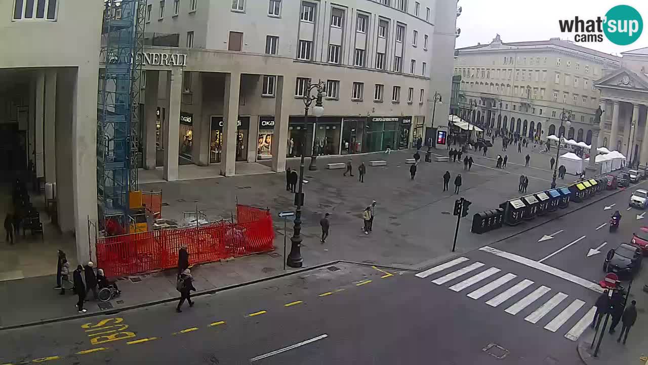 Trieste – Borsa square webcam live