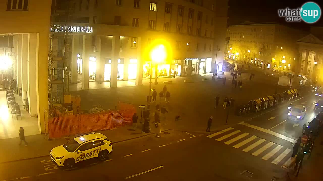 Trieste – Borsa square webcam live