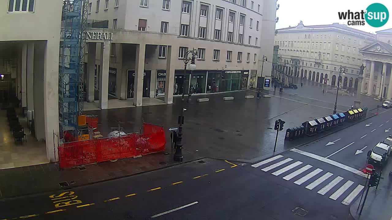 Trieste – Plaza de la Borsa webcam live