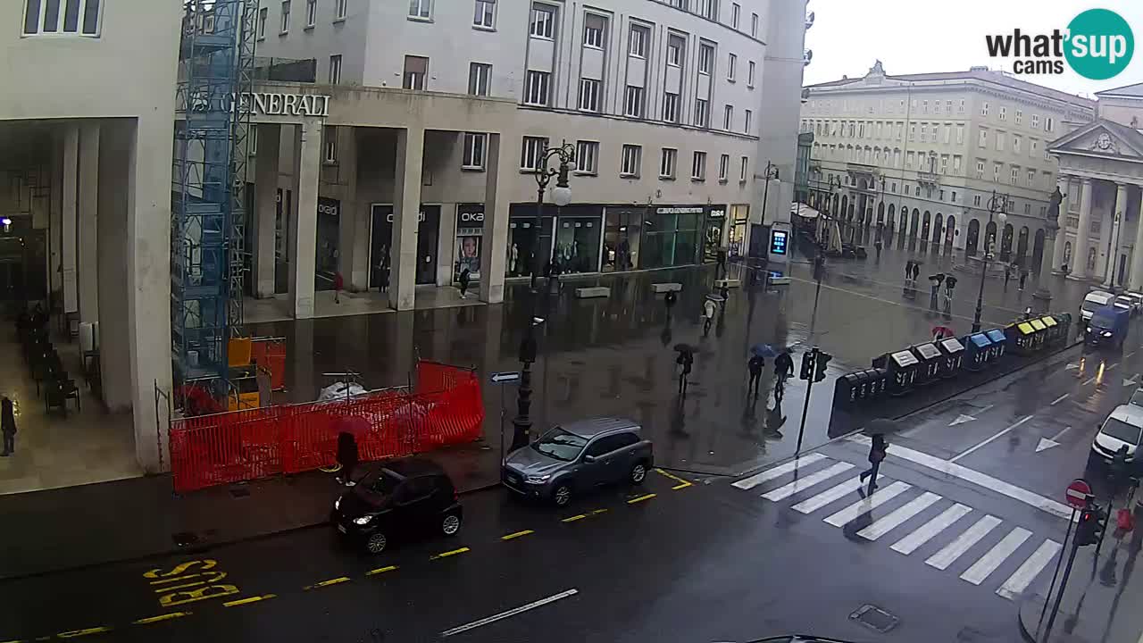 Trieste – Place de la Borsa webcam live