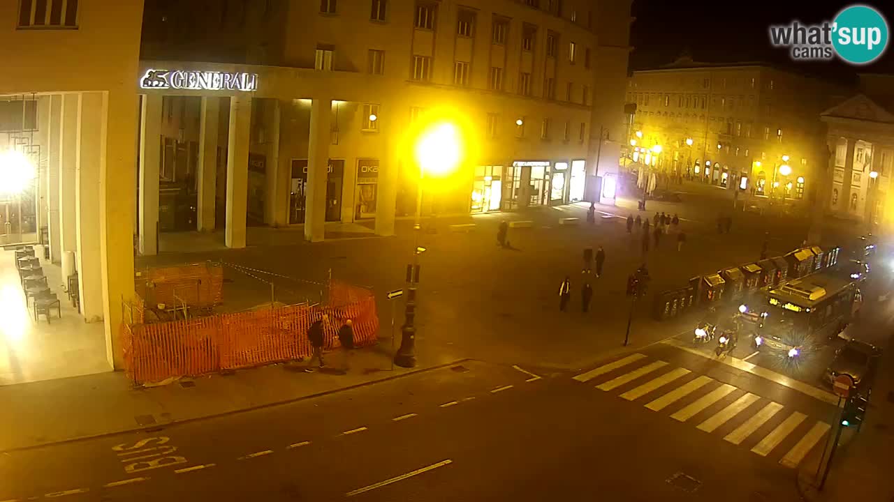 Trieste – Borsa square webcam live