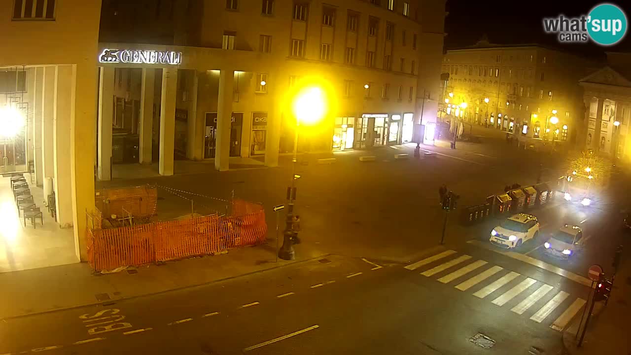 Trieste – Borsa square webcam live