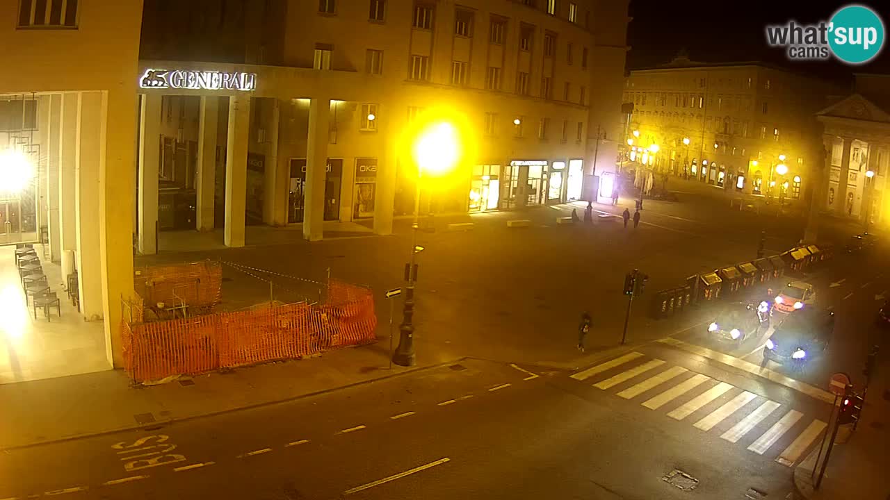 Trieste – Plaza de la Borsa webcam live