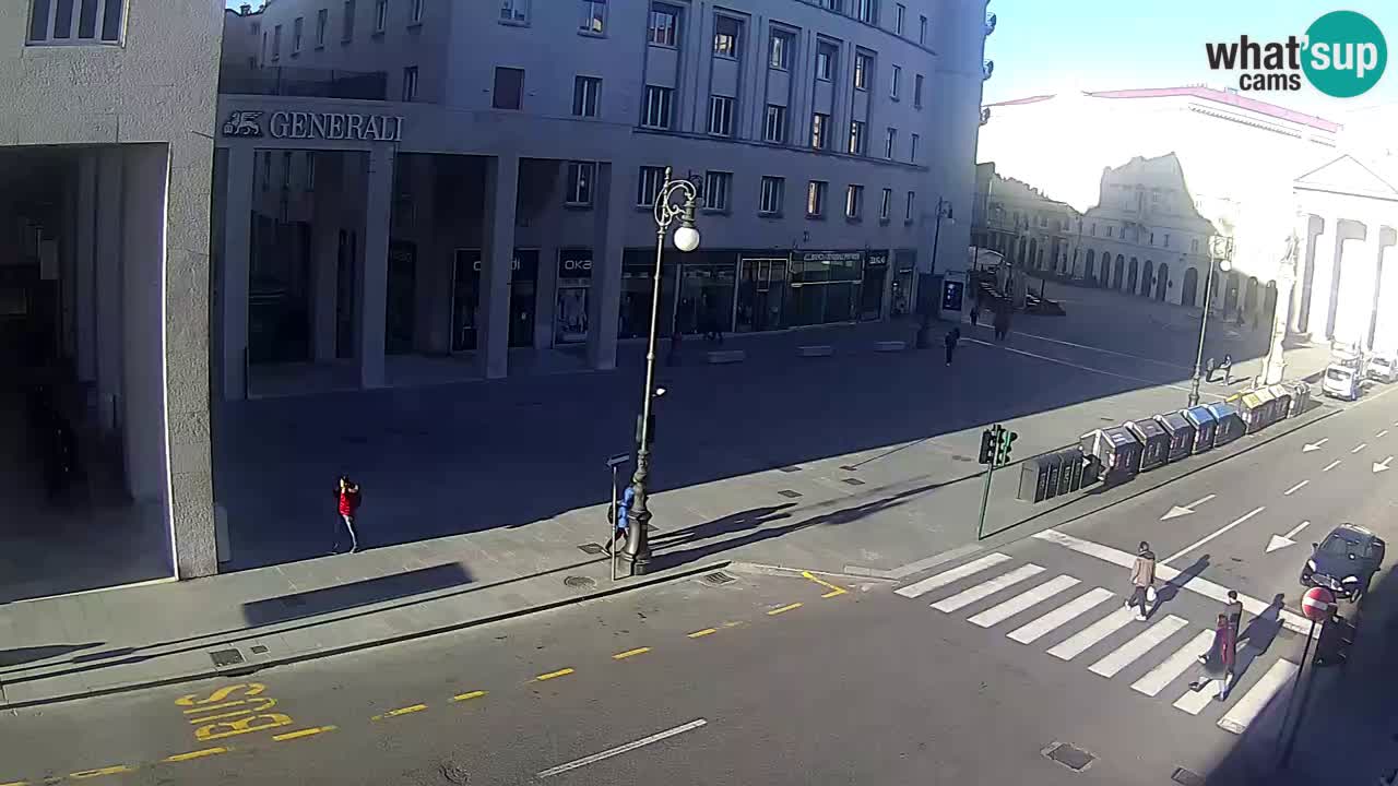 Trieste – Place de la Borsa webcam live